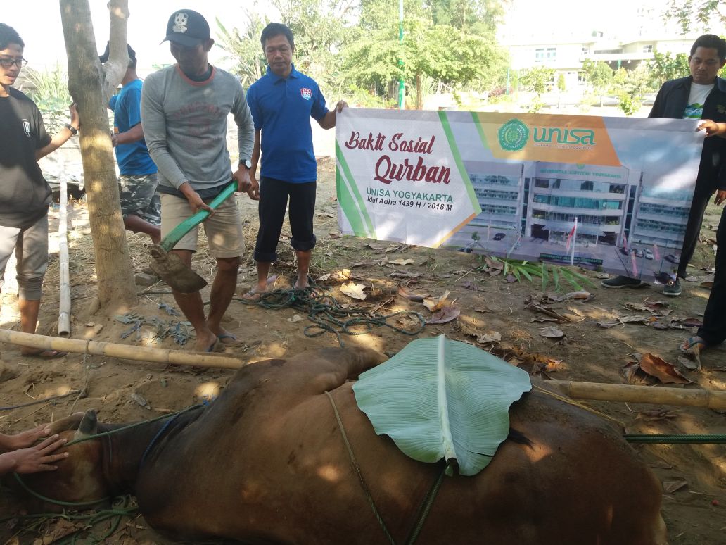 BAKTI SOSIAL QURBAN UNISA : DARI DIY SAMPAI LOMBOK