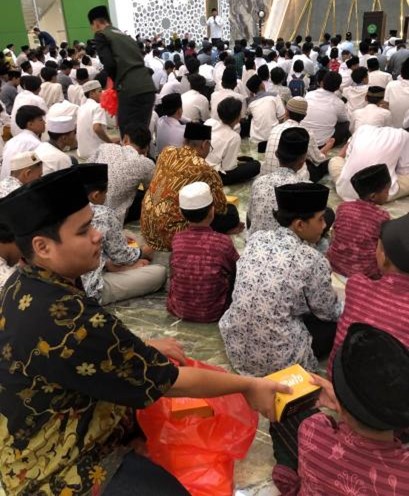 Buka Bersama di Masjid Walidah Dahlan